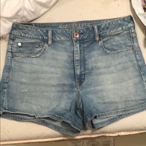 American eagle high rise shortie